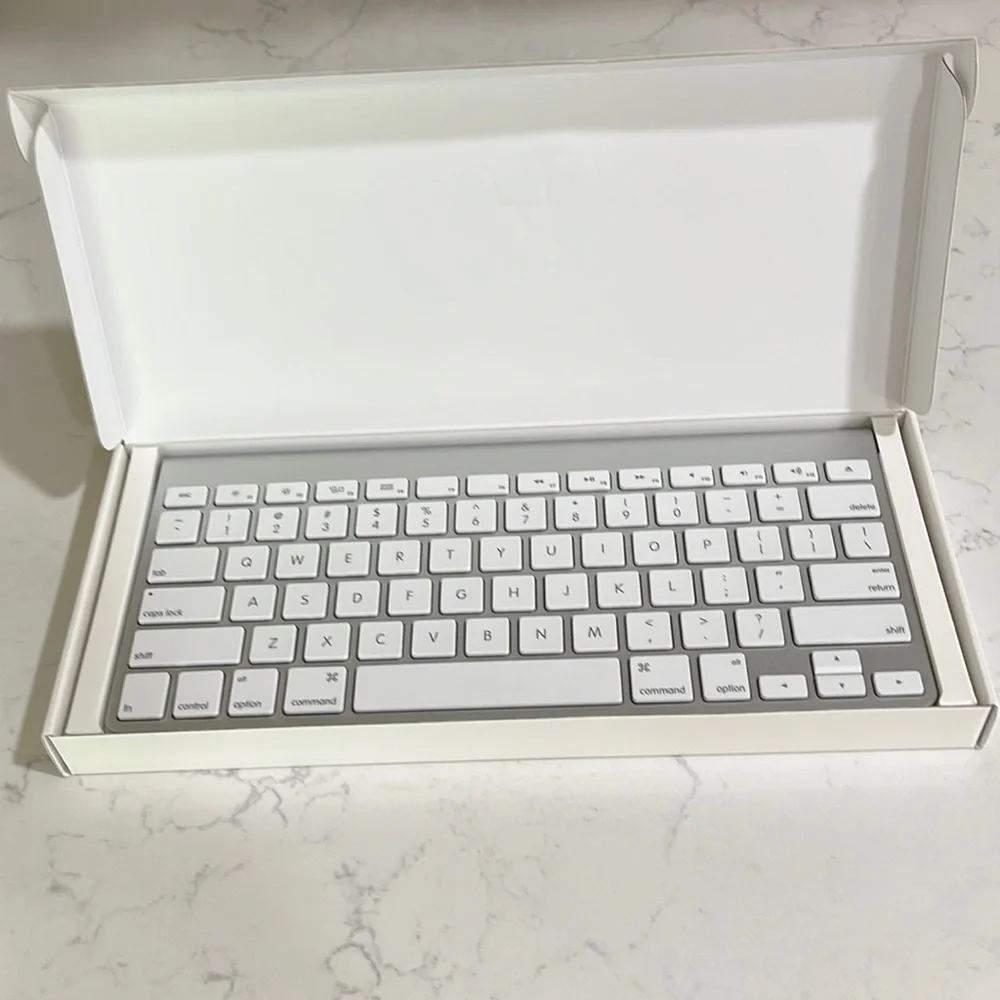 Wireless Apple Keyboard New in Package